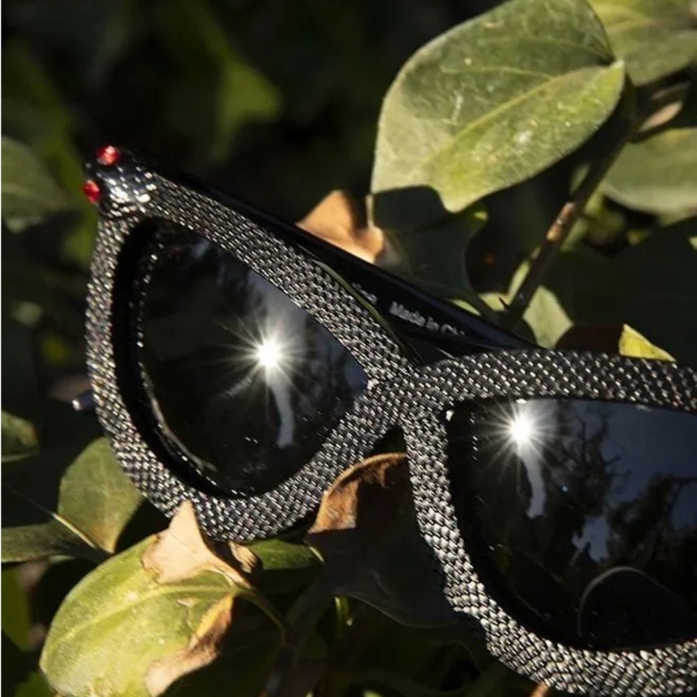 Serpent Sunglasses by La Femme En Noir | Black Cat-Eye Sunglasses
